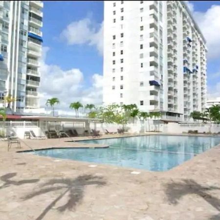Beach Apartments At Marbella Del Caribe Σαν Χουάν Εξωτερικό φωτογραφία