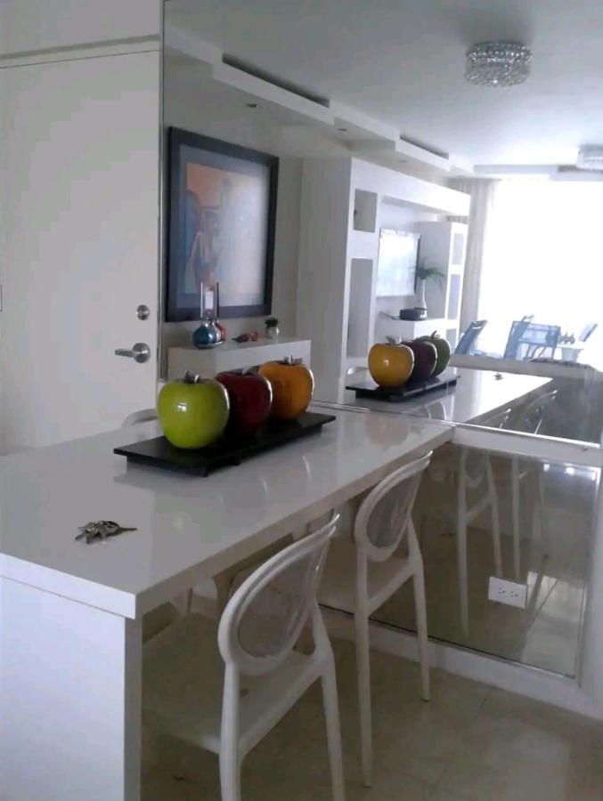Beach Apartments At Marbella Del Caribe Σαν Χουάν Εξωτερικό φωτογραφία
