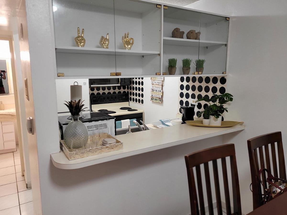 Beach Apartments At Marbella Del Caribe Σαν Χουάν Εξωτερικό φωτογραφία